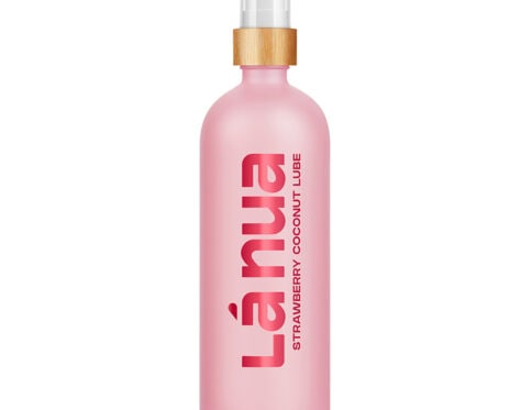 Buy and try la nua lubricant 200ml - strawberry coconut water based lubricant by la nua for your next sexual encounter with her.