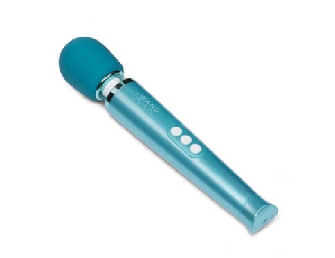 Buy a le wand dive submersible massager vibrator.