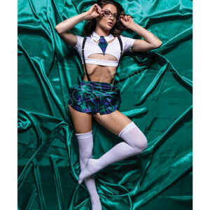 Role Play Sultry School Babe