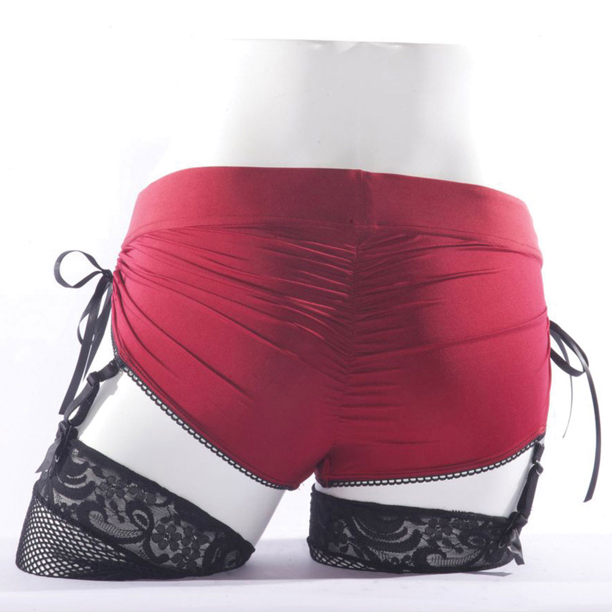 XS Sasha Harness Dildo Red Blk Nylon is crafted for adults who value luxury design and a tailored, body-aware experience