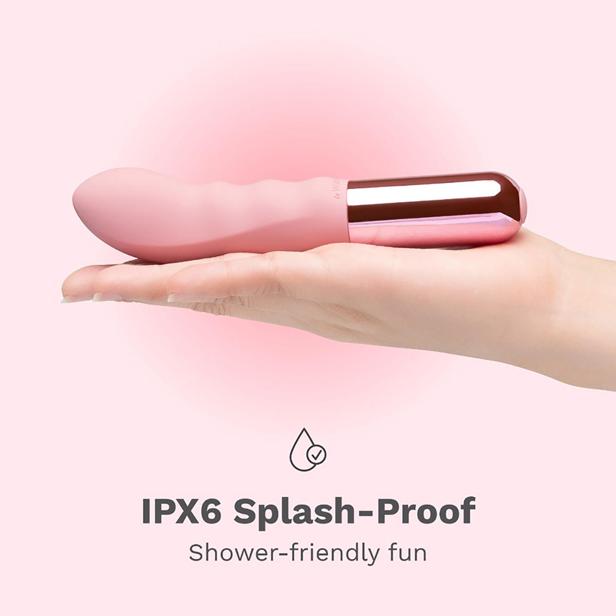 Product image of the  Le-Wand vibrator on clean background