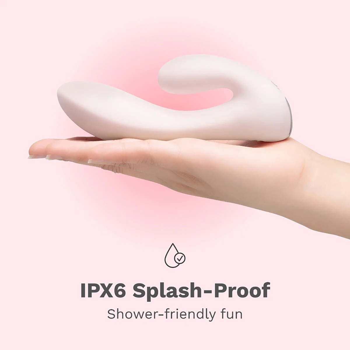 Product image of the  Le Wand vibrator on clean background